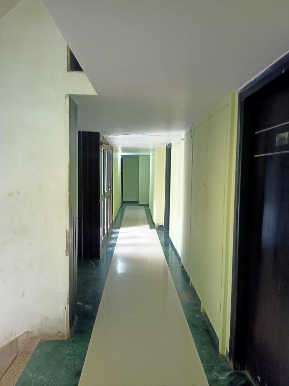 Hotel Skylark นาคปุระ ภายนอก รูปภาพ