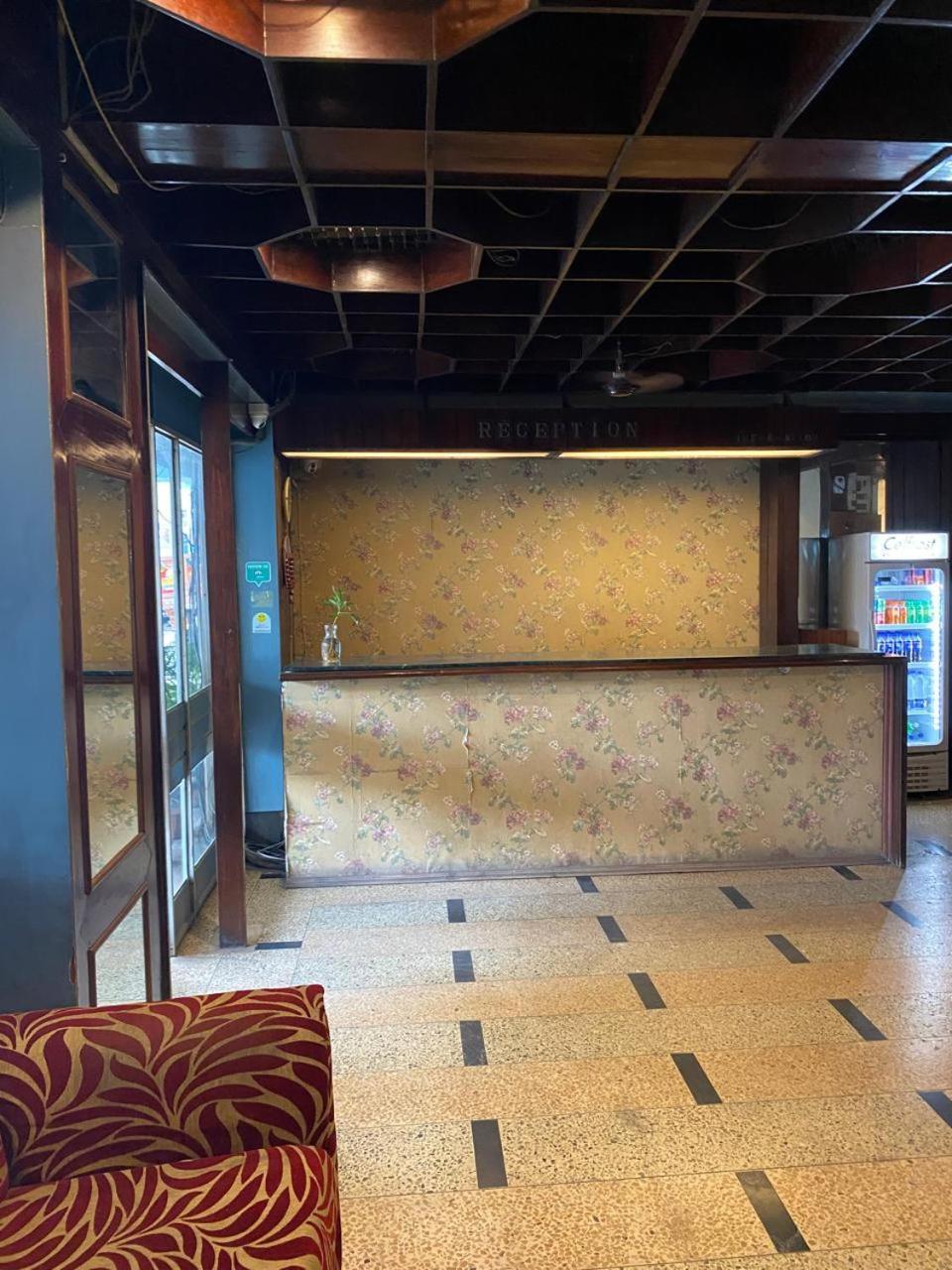 Hotel Skylark นาคปุระ ภายนอก รูปภาพ